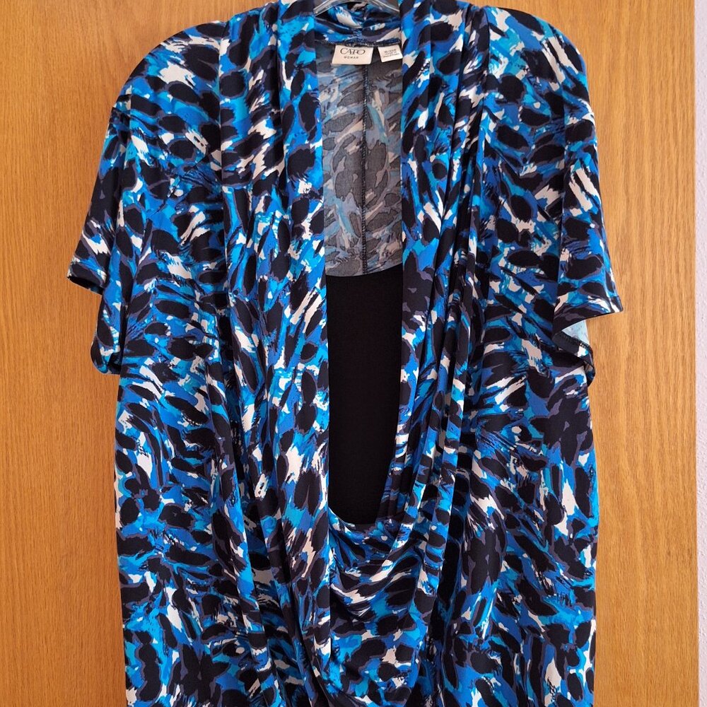 Woman's "2 in 1" Top
